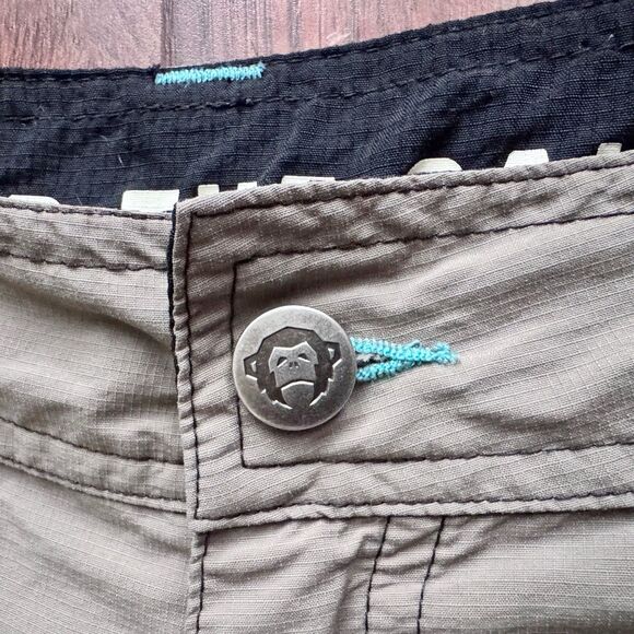 Howler Brothers Shorts‎ 35 Olive Nylon Quick Dry “Heed The Call” Hiking Fishing - Picture 6 of 16